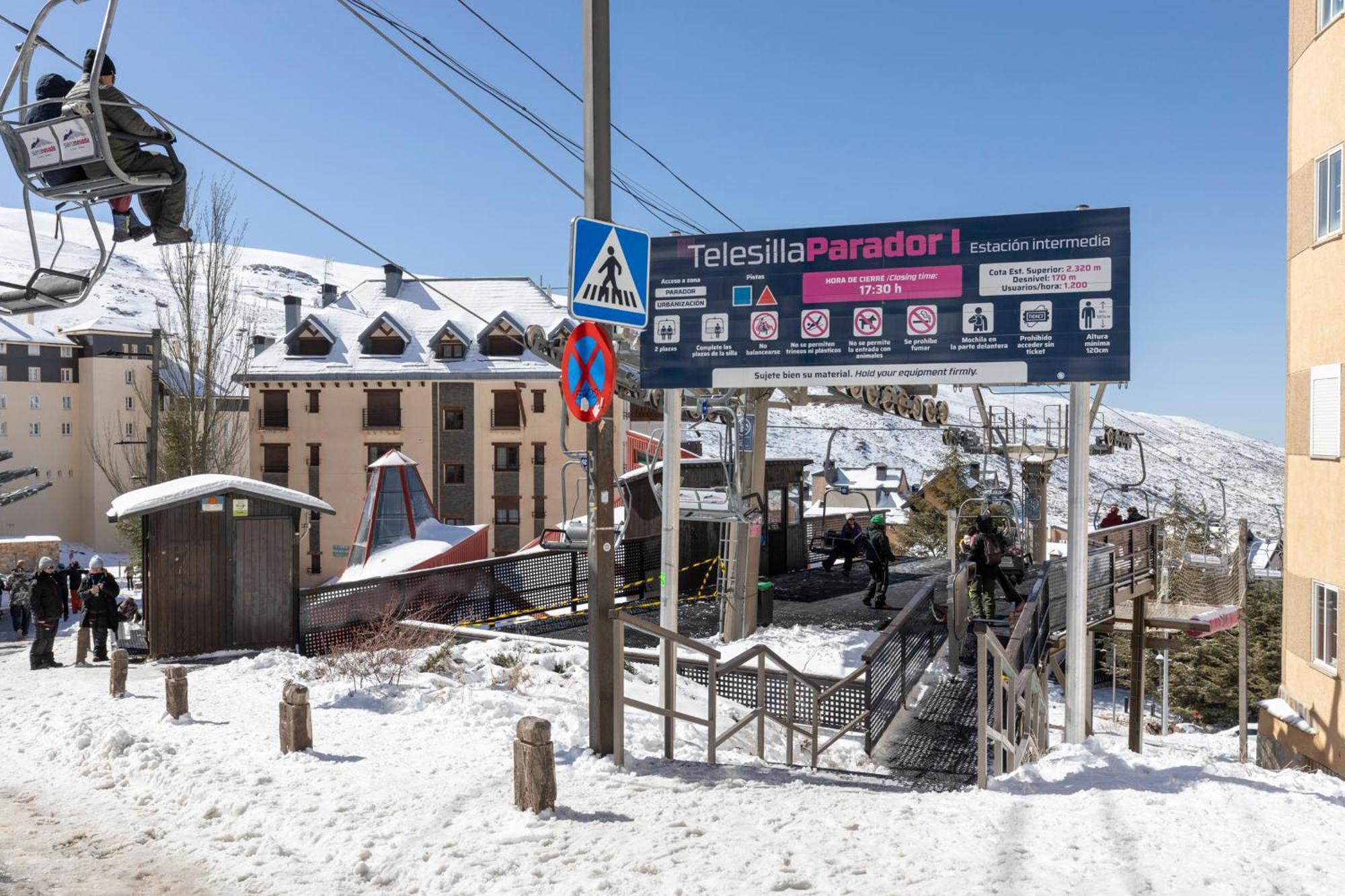 Bibo Suites Sierra Nevada Exteriör bild